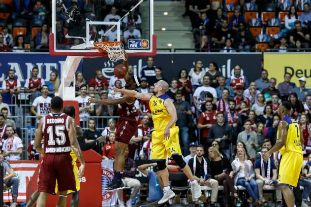 的后防线一 的后防线一